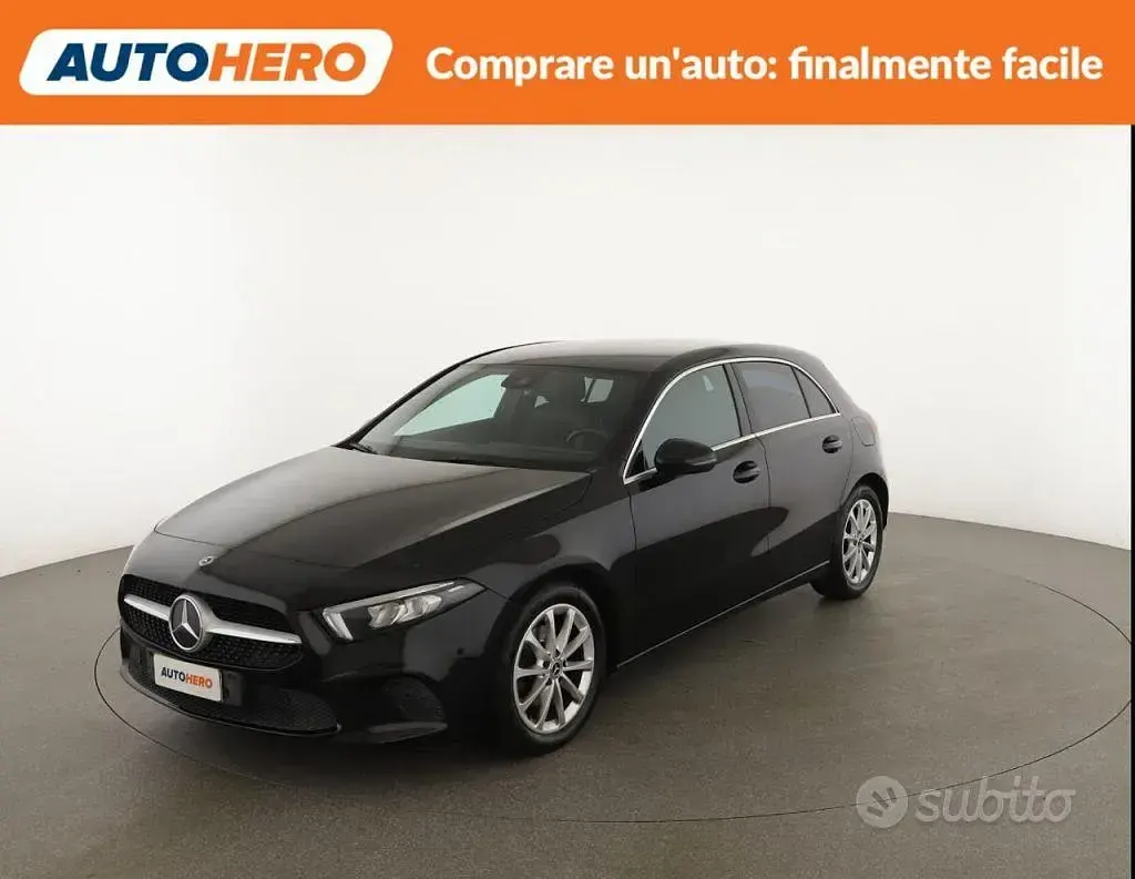Usata Mercedes A180 Business 116 CV (85 kW) 2019 Nero Berlina