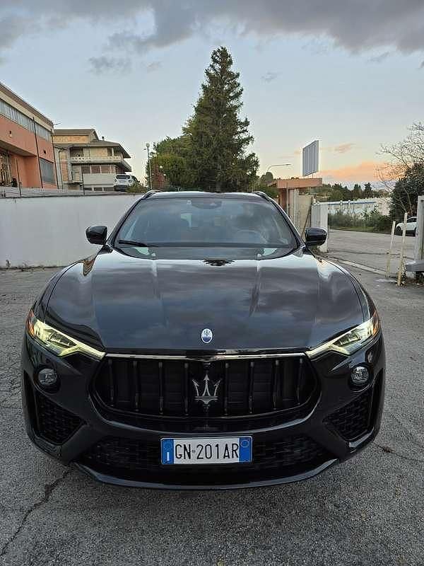 Usata Maserati Levante GT 330 CV (242 kW) 2023 SUV