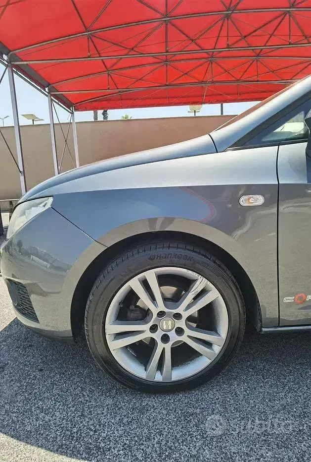 Usata Seat Ibiza Style 75 CV (55 kW) 2012 Grigio Berlina