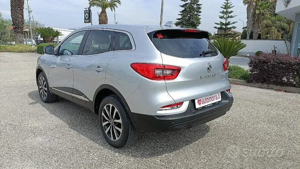 Second-hand Renault Kadjar Techno 116 CP (85 kW) 2022 Gri SUV