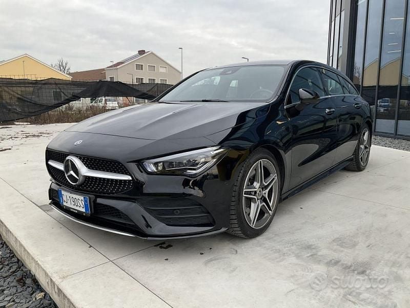 Usata Mercedes CLA200 Shooting Brake Premium 163 CV (119 kW) 2022 Nero Station wagon