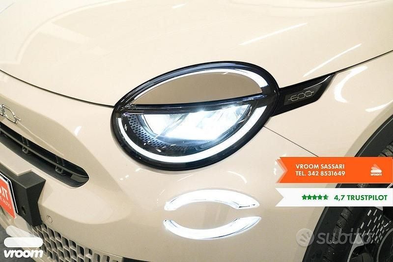 Usata Fiat 600 100 CV (73 kW) 2025 SUV