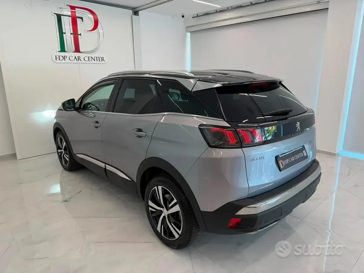 Usata Peugeot 3008 GT-line 131 CV (96 kW) 2021 Grigio SUV