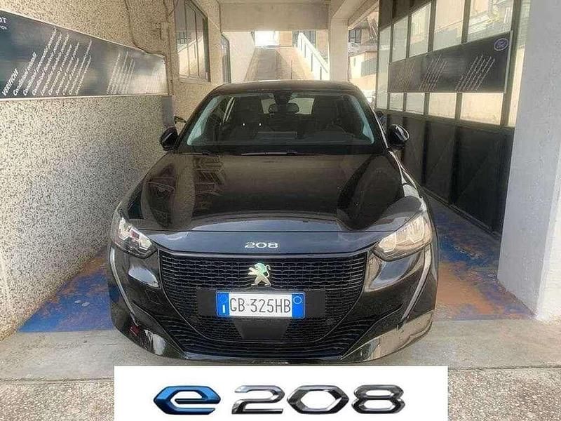 Usata Peugeot e-208 Allure 56 kW (77 CV) 2020 Nero Utilitaria