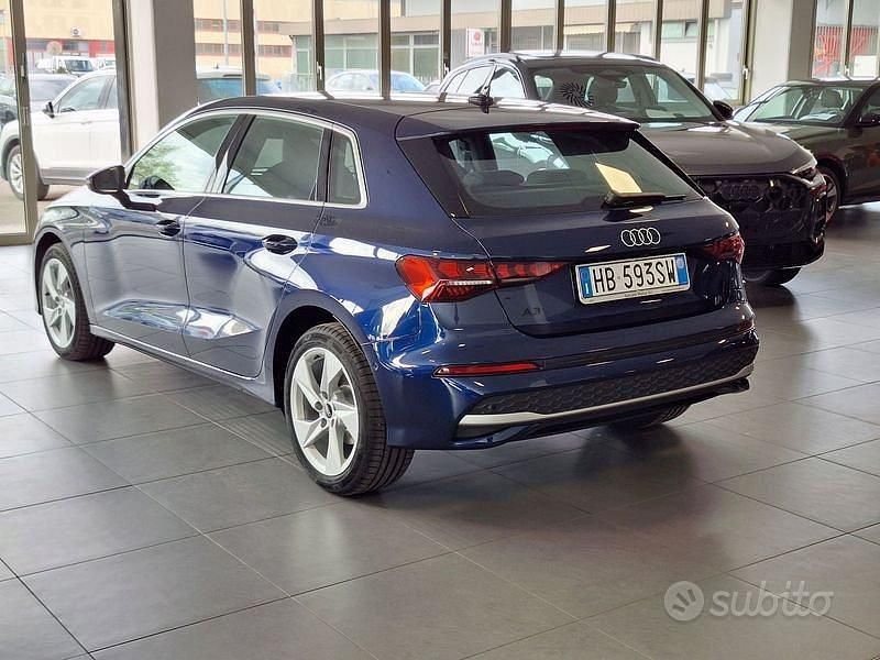 Nuova Audi A3 Business 150 CV (110 kW) 2025 Blu Berlina