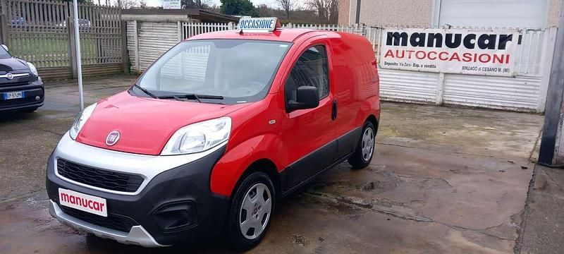 Usata Fiat Fiorino 95 CV (69 kW) 2017 Rosso Monovolume