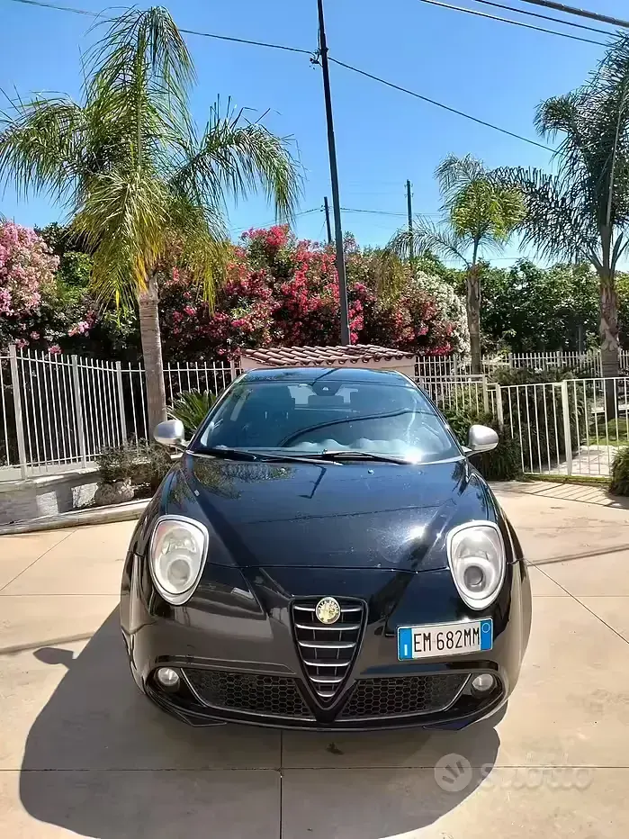 Usata Alfa Romeo MiTo 69 CV (50 kW) 2012 Nero Utilitaria
