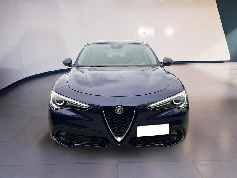 Usata Alfa Romeo Stelvio Executive 190 CV (139 kW) 2021 Blu SUV