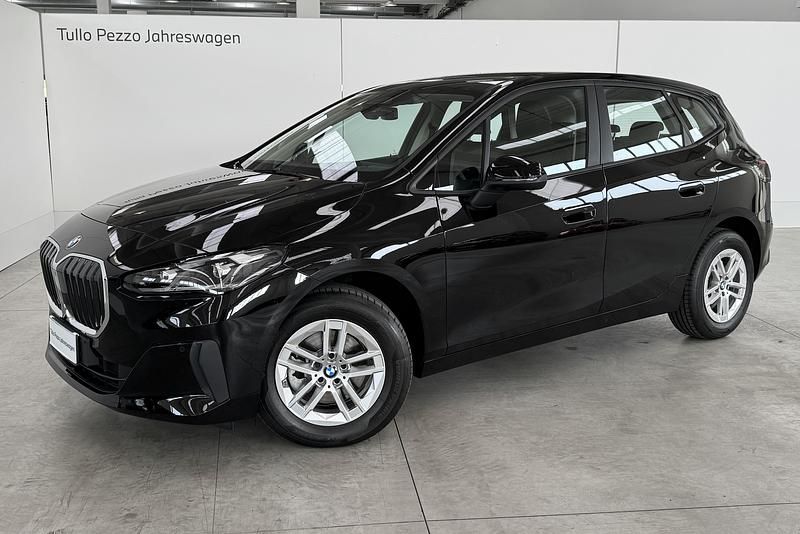 Usata BMW 218 Comfort Edition 140 CV (102 kW) 2023 Nero lacca Station wagon