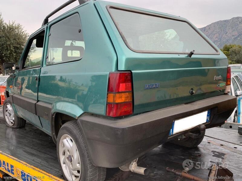 Usato 2002 Fiat Panda 1.1 Benzin 54 CV (2.200 €)