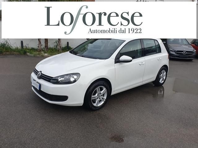 Bianco pastello Usata 2010 VW Golf VI United Utilitaria | 4900 € (Super prezzo) - Immagine 1/4
