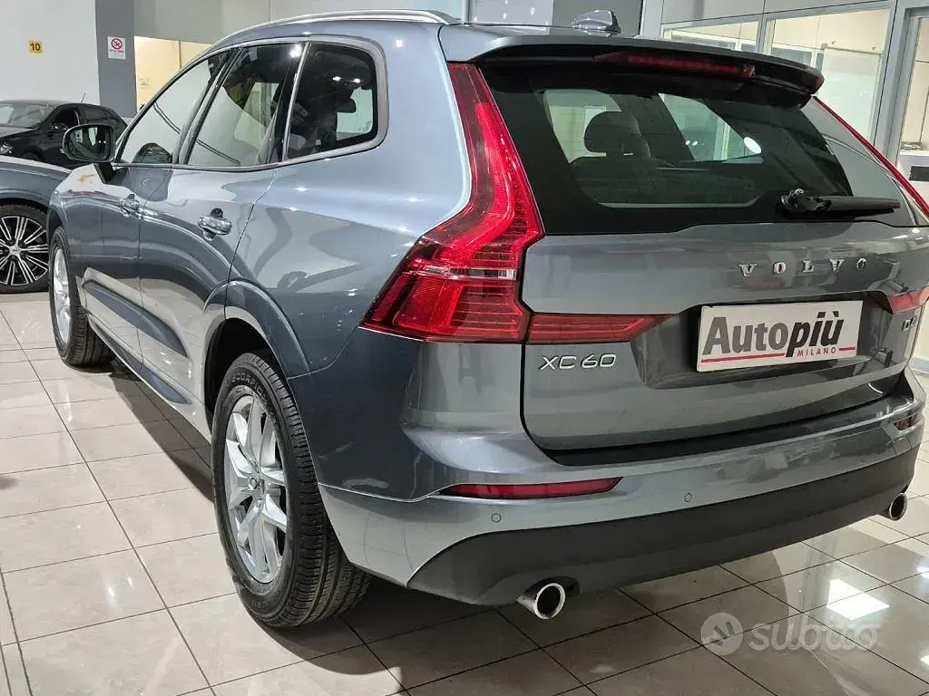 Usata Volvo XC60 Business Edition 190 CV (139 kW) 2018 Grigio SUV