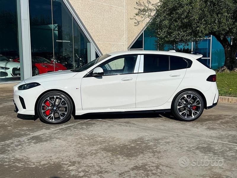Nuova BMW 120 M Sport 2025 Bianco Utilitaria