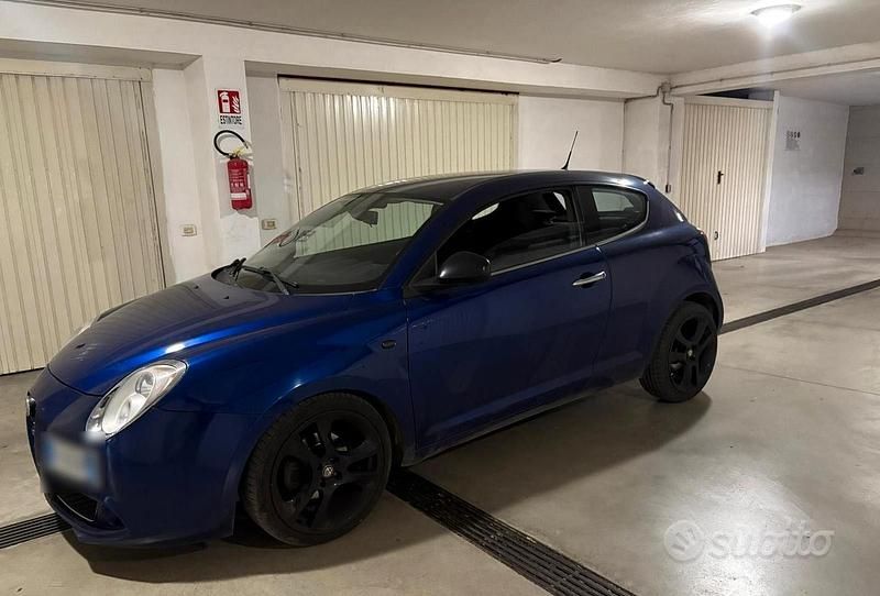 Usata Alfa Romeo MiTo Distinctive 120 CV (88 kW) 2010 Blu Utilitaria