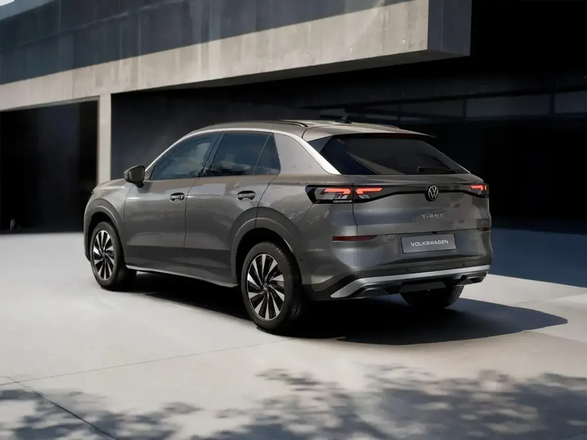 Nuova VW T-Roc Life 115 CV (84 kW) 2026 Grigio SUV