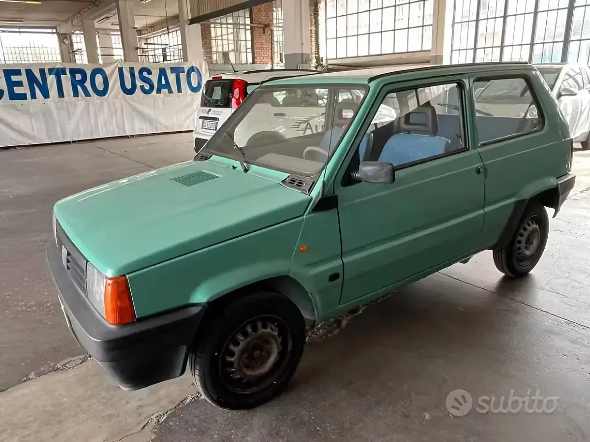 Usata Fiat Panda Young 54 CV (39 kW) 2001 Verde Berlina