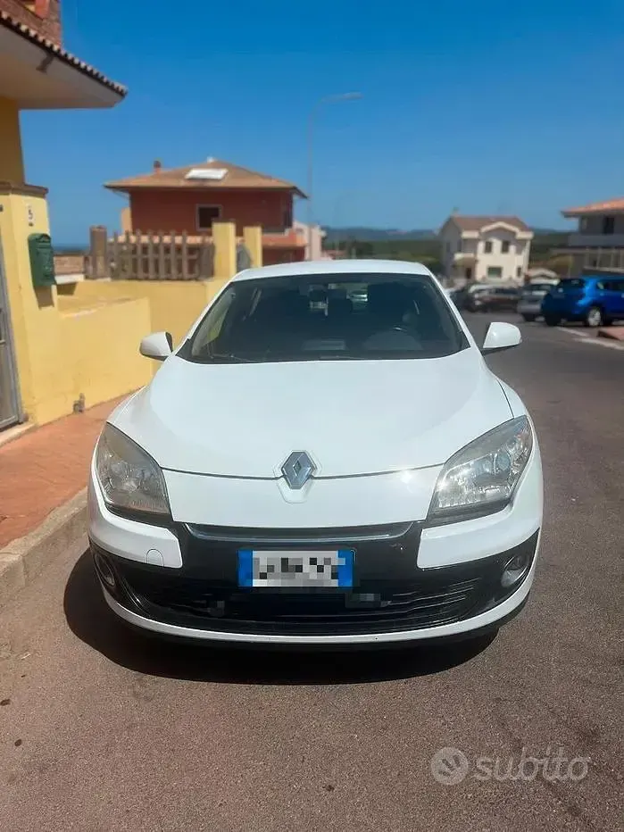 Usata Renault Mégane III 110 CV (80 kW) 2013 Bianco Berlina