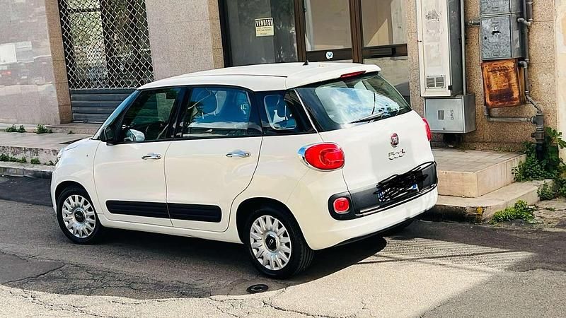 Usata Fiat 500L Lounge 95 CV (69 kW) 2017 Monovolume