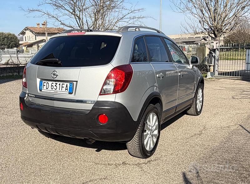 Usata Opel Antara Cosmo 163 CV (119 kW) 2016 Grigio SUV