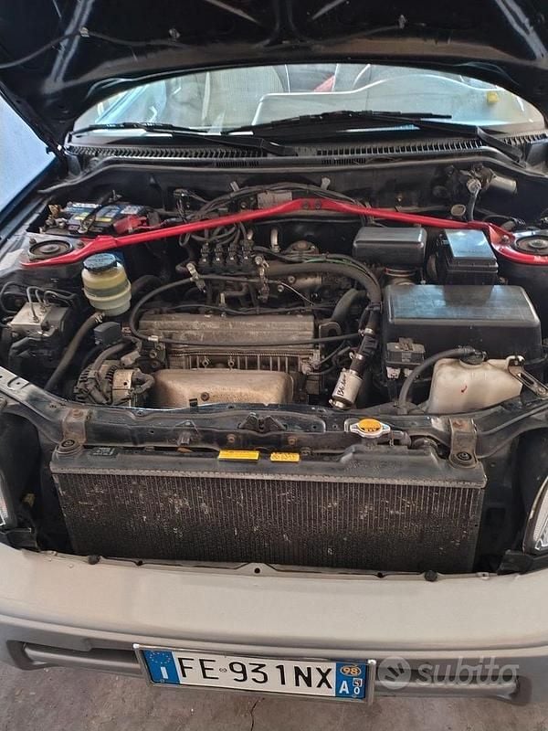 Begagnad Toyota RAV4 128 HK (94 kW) 1997 Svart Cab