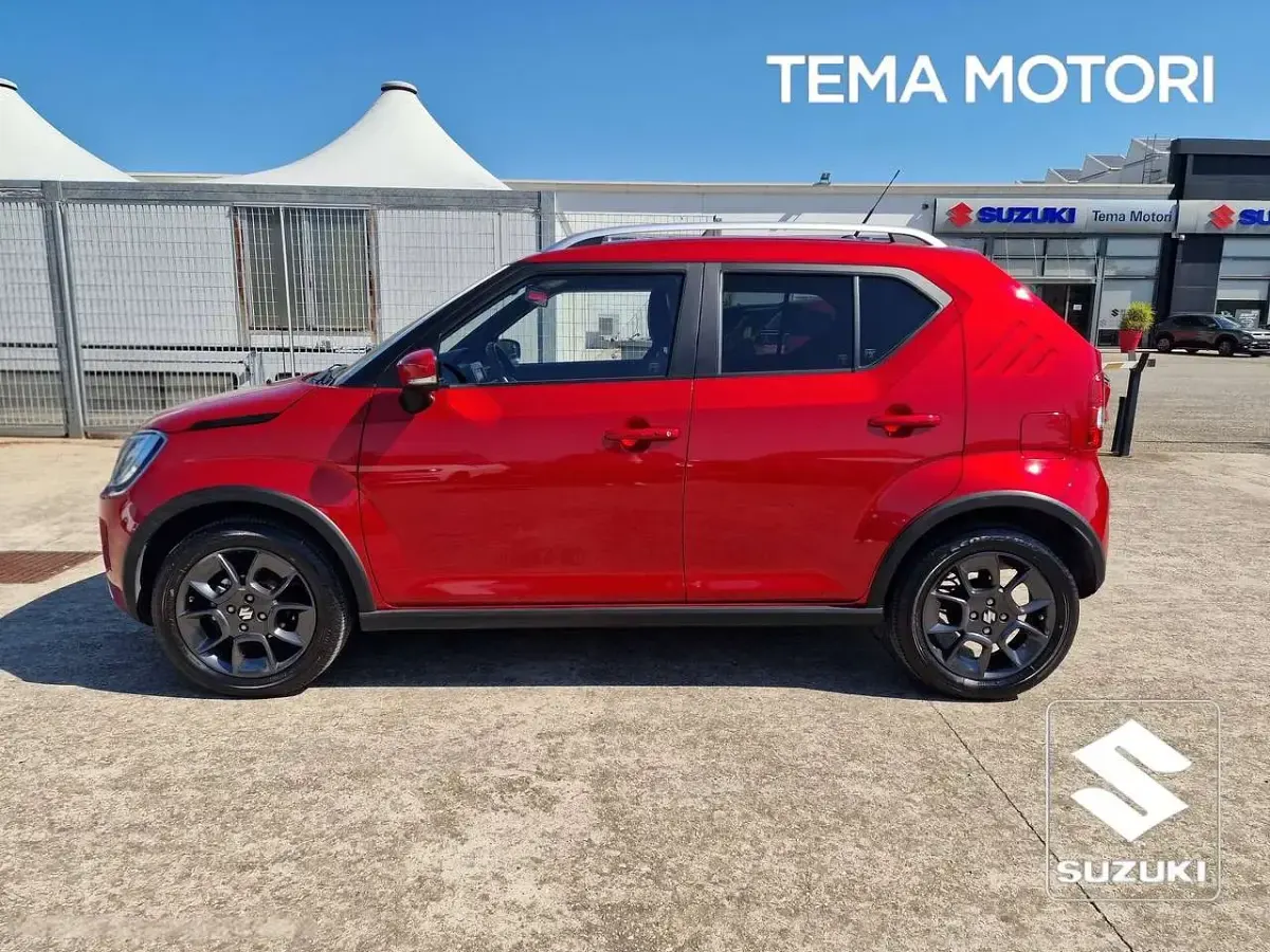 Usata Suzuki Ignis 83 CV (61 kW) 2023 Rosso SUV