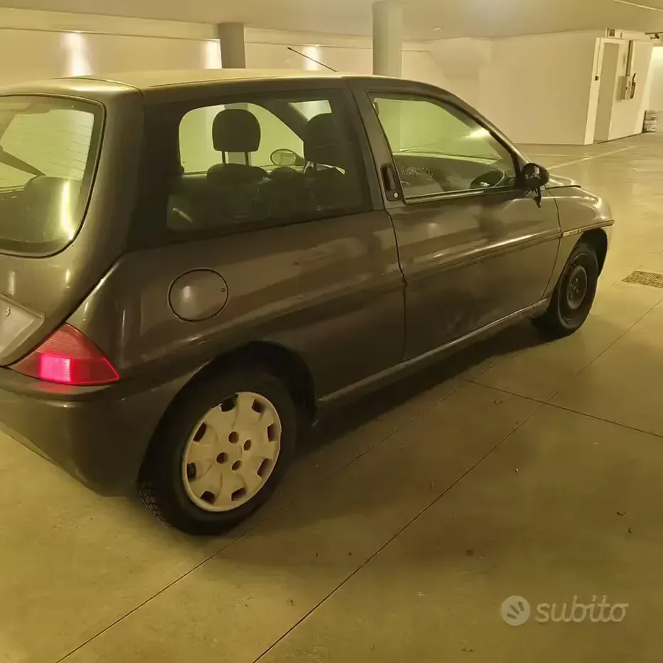 Usata Lancia Ypsilon 1996 Utilitaria