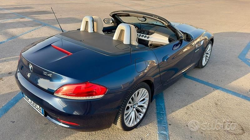 Usata BMW Z4 204 CV (150 kW) 2010 Blu Cabrio