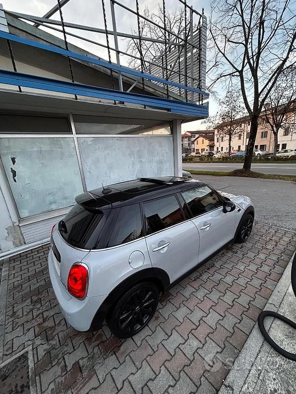 Usata Mini Cooper D Hype 116 CV (85 kW) 2018 Grigio Utilitaria