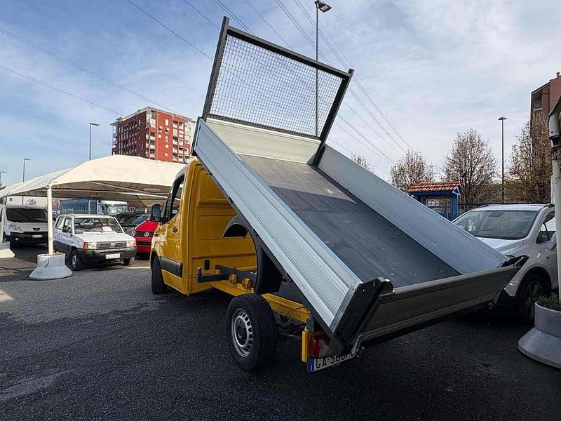 Usata Mercedes Sprinter 143 CV (105 kW) 2020 Giallo Furgone