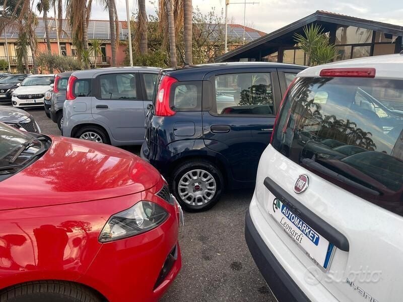 Usata Fiat Panda 71 CV (52 kW) 2022 Grigio Utilitaria