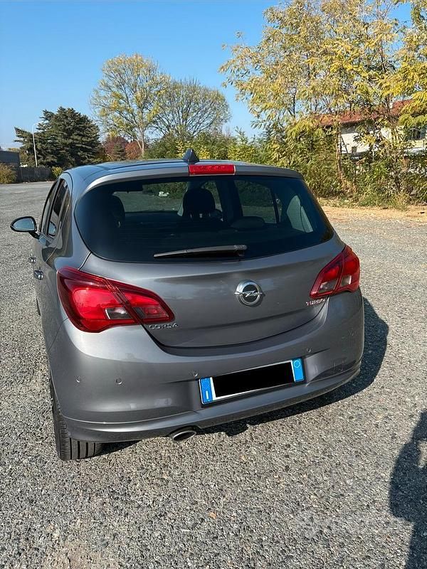 Usata Opel Corsa OPC 150 CV (110 kW) 2016 Utilitaria