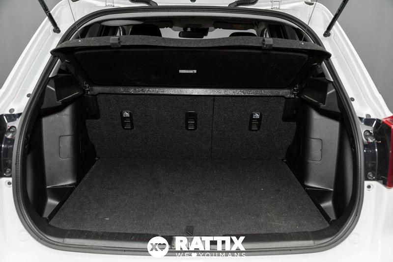 Usata Suzuki Vitara 129 CV (94 kW) 2023 Bianco santorini SUV