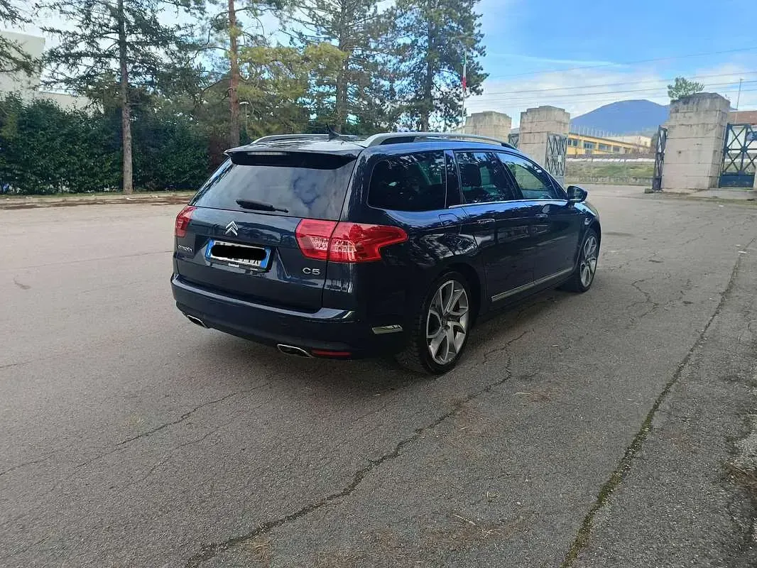 Usata Citroën C5 241 CV (177 kW) 2010 Blu/azzurro Station wagon