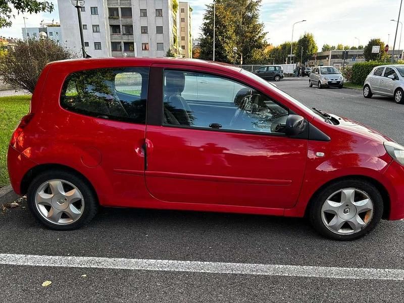 Usata Renault Twingo 75 CV (55 kW) 2012 Rosso Utilitaria
