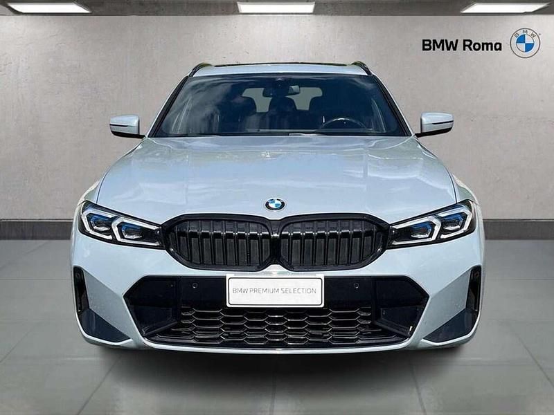 Usata BMW 320 M Sport 190 CV (139 kW) 2023 Brooklyn grey metallic Station wagon
