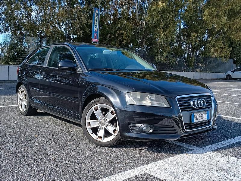 Usata Audi A3 Ambition 105 CV (77 kW) 2010 Nero Utilitaria