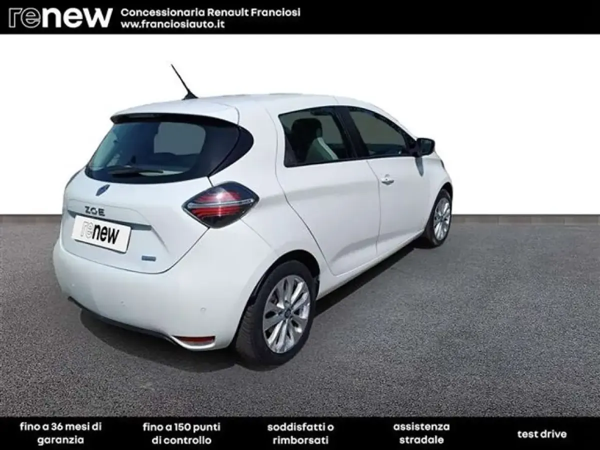 Usata Renault Zoe Zen 100 kW (136 CV) 2020 Bianco Utilitaria