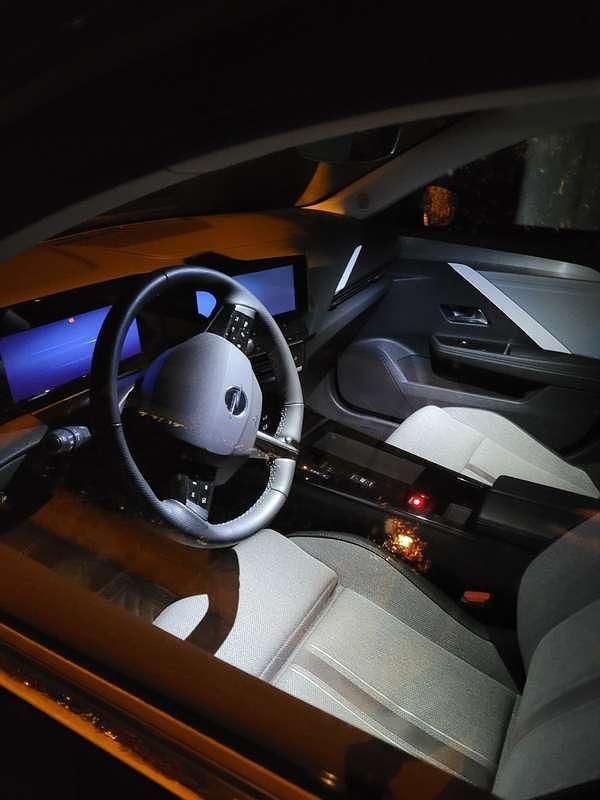 Usata Opel Astra Business Elegance 150 CV (110 kW) 2022 Berlina