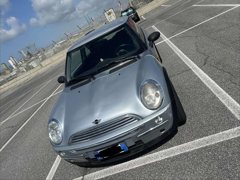 Usata Mini One D 75 CV (55 kW) 2003 Utilitaria