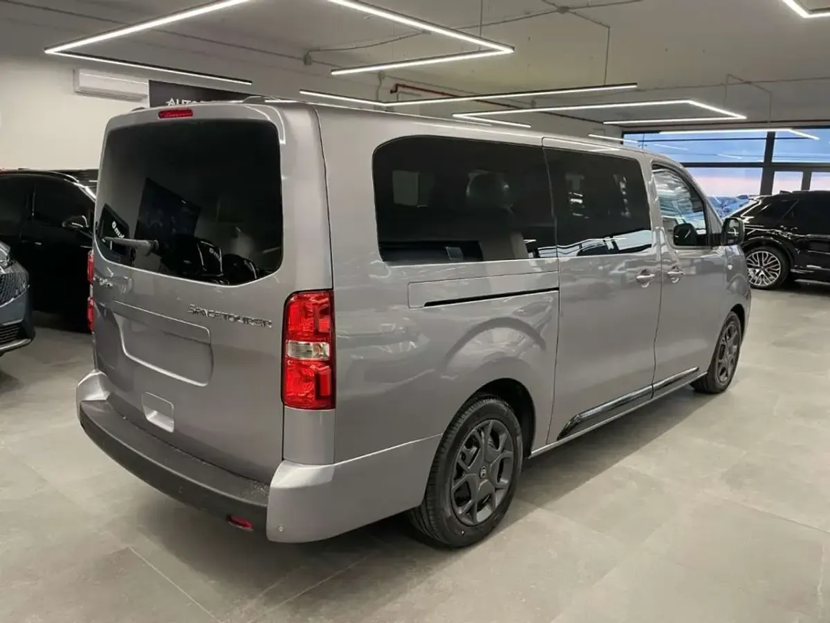 Nuova Citroën Spacetourer Business Class 179 CV (131 kW) 2026 Artense grey Monovolume