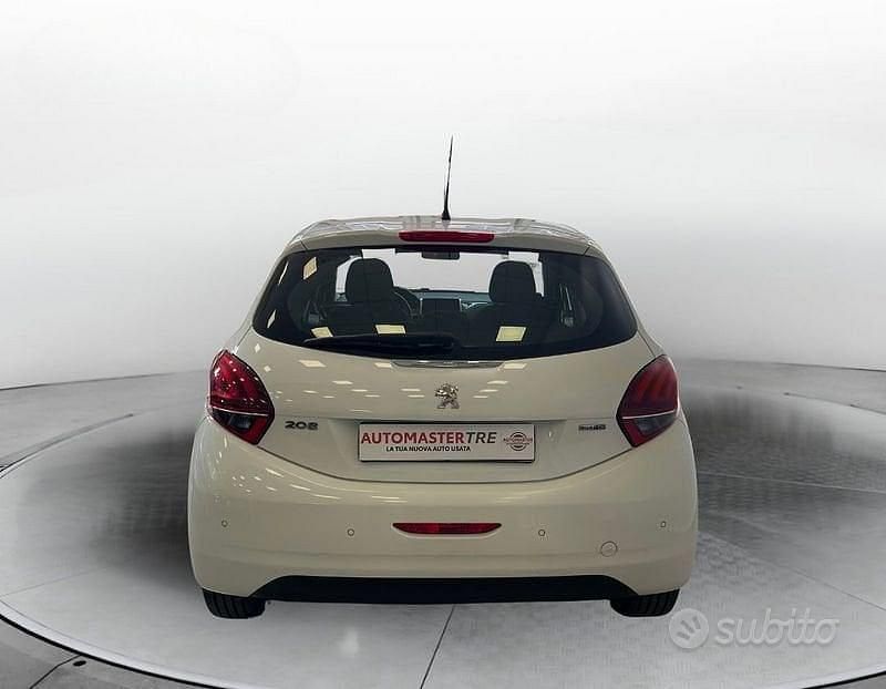 Usata Peugeot 208 Active 75 CV (55 kW) 2016 Bianco Utilitaria