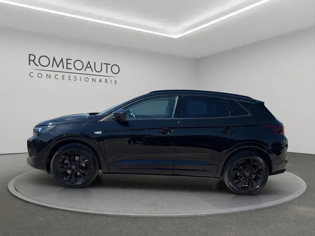 Usata Opel Grandland X Business Elegance 131 CV (96 kW) 2023 Nero SUV
