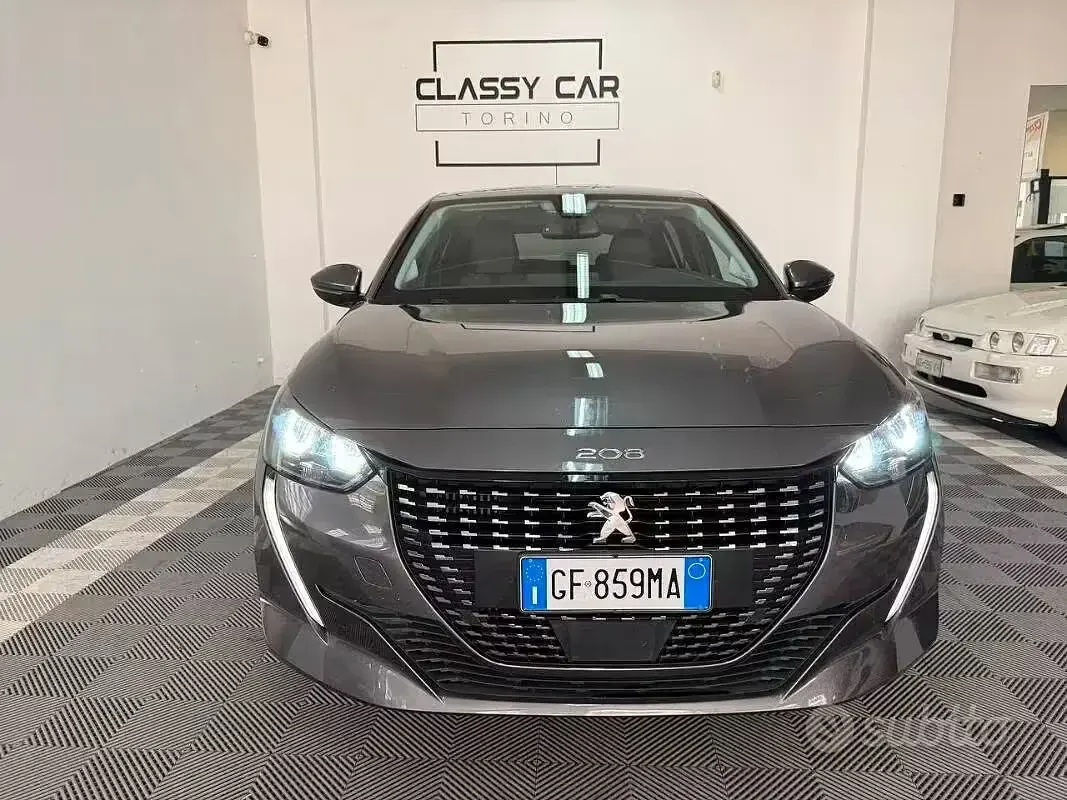 Usata Peugeot 208 Allure 131 CV (96 kW) 2021 Grigio Utilitaria