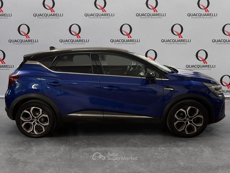 Usata Renault Captur Techno 101 CV (74 kW) 2023 Blu/azzurro SUV