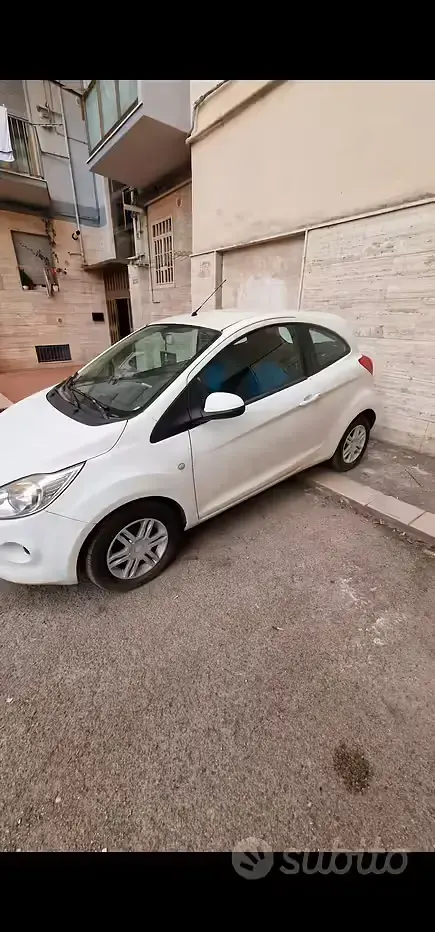 Usata Ford Ka 69 CV (50 kW) 2011 Bianco Utilitaria
