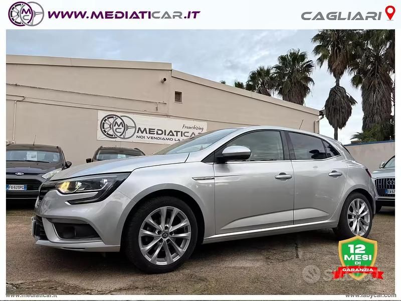 Usata Renault Mégane IV Intens 110 CV (80 kW) 2018 Berlina