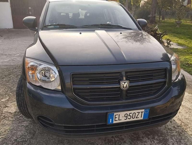 Usata Dodge Caliber SXT 150 CV (110 kW) 2008 Nero Utilitaria