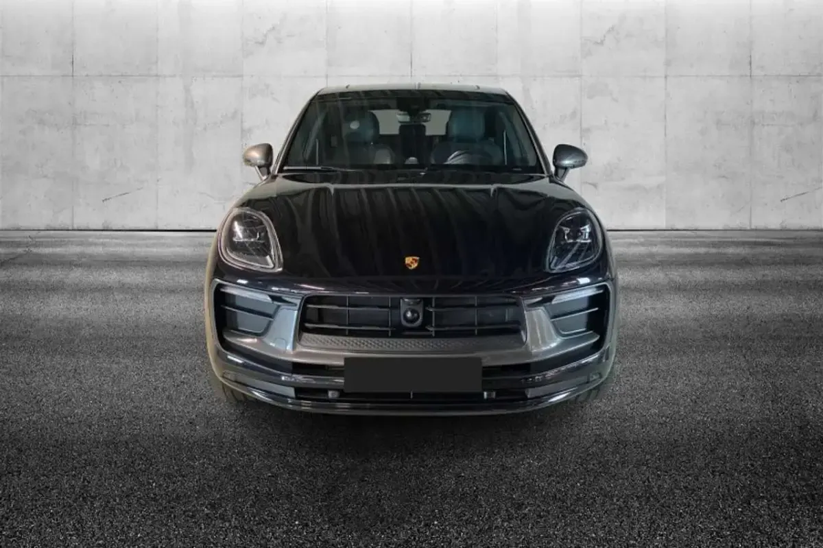 Usata Porsche Macan 265 CV (194 kW) 2023 Nero SUV