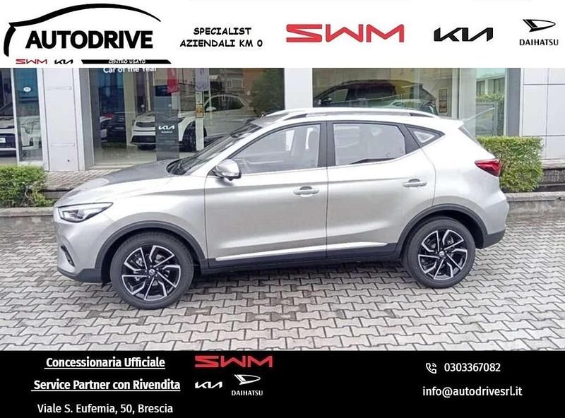 Grigio Nuova 2025 MG ZS Luxury Tre volumi | 18.250 € (Buon prezzo) - Immagine 1/4