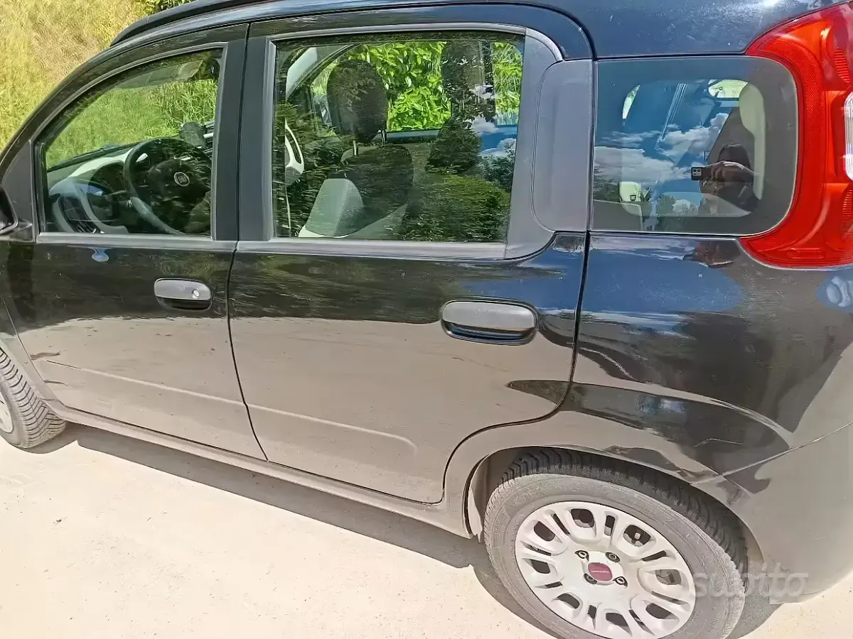 Usata Fiat Panda 75 CV (55 kW) 2014 Nero Utilitaria